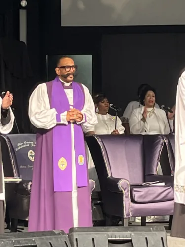 Warren churches take part in Holy Convocation